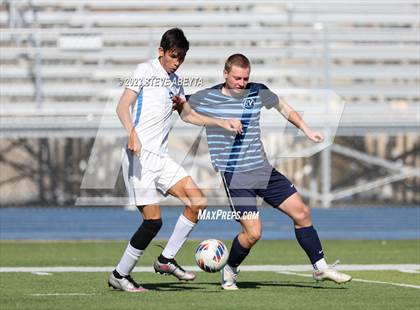 Thumbnail 1 in Ralston Valley vs. Broomfield (CHSAA 5A Quarterfinal) photogallery.