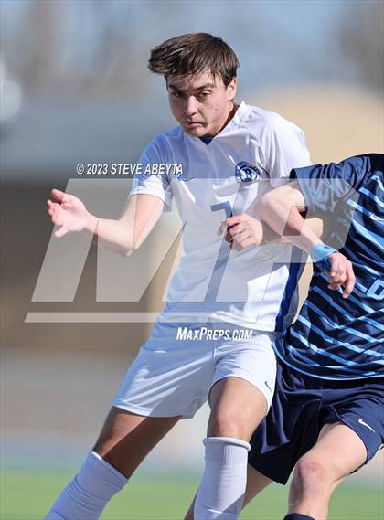 Thumbnail 2 in Ralston Valley vs. Broomfield (CHSAA 5A Quarterfinal) photogallery.