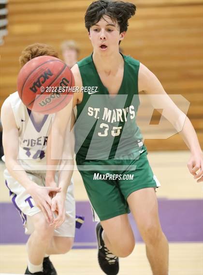 Thumbnail 1 in St. Mary's @ Tokay photogallery.