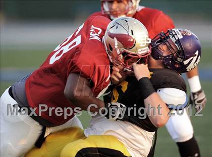Thumbnail 1 in 605 All-Star Football Game photogallery.