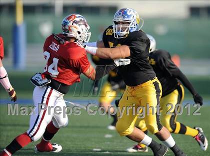 Thumbnail 2 in 605 All-Star Football Game photogallery.