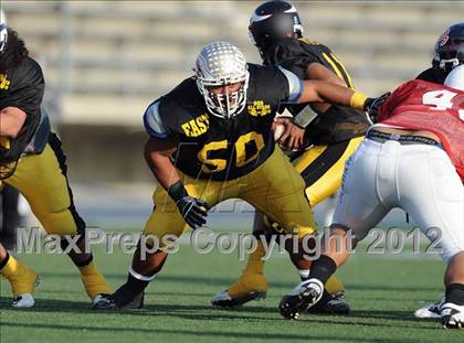 Thumbnail 2 in 605 All-Star Football Game photogallery.