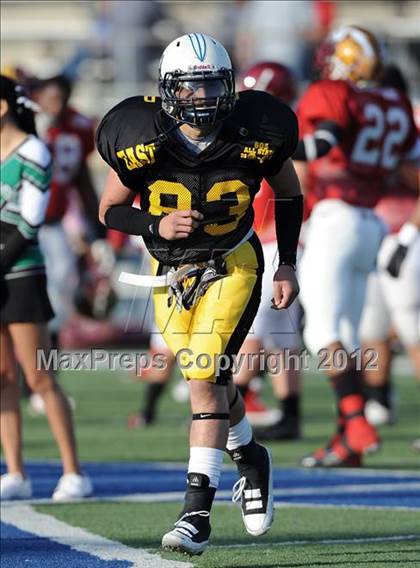 Thumbnail 3 in 605 All-Star Football Game photogallery.