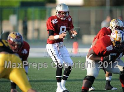 Thumbnail 2 in 605 All-Star Football Game photogallery.