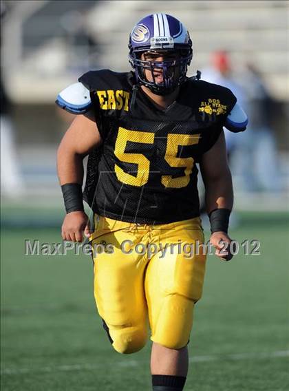 Thumbnail 1 in 605 All-Star Football Game photogallery.