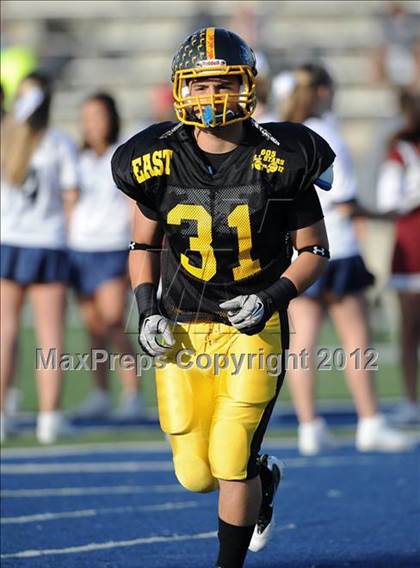 Thumbnail 3 in 605 All-Star Football Game photogallery.
