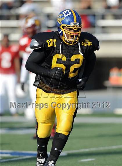 Thumbnail 1 in 605 All-Star Football Game photogallery.