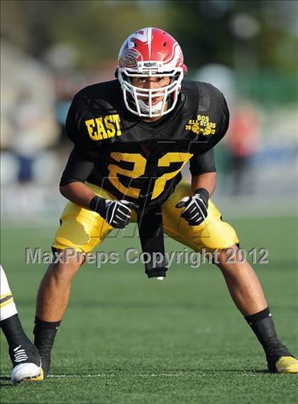 Thumbnail 1 in 605 All-Star Football Game photogallery.