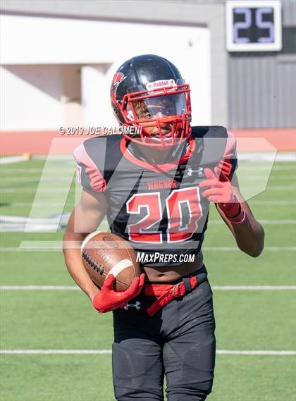 Thumbnail 1 in Wagner vs Flour Bluff (UIL 5A Region 4 Division 1 Area Playoff) photogallery.