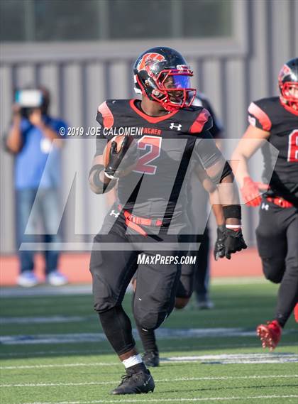 Thumbnail 3 in Wagner vs Flour Bluff (UIL 5A Region 4 Division 1 Area Playoff) photogallery.