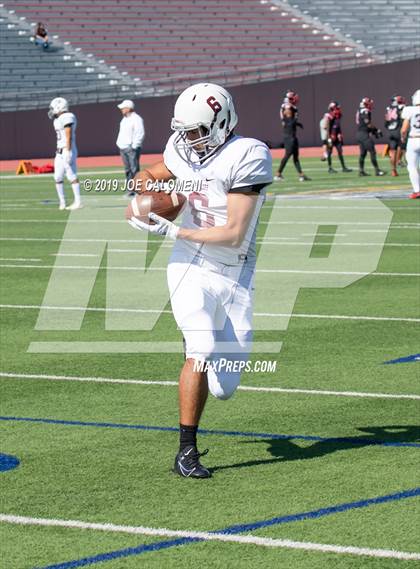 Thumbnail 2 in Wagner vs Flour Bluff (UIL 5A Region 4 Division 1 Area Playoff) photogallery.