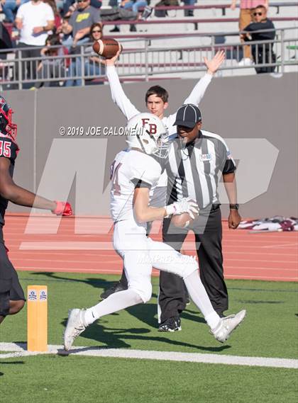Thumbnail 3 in Wagner vs Flour Bluff (UIL 5A Region 4 Division 1 Area Playoff) photogallery.