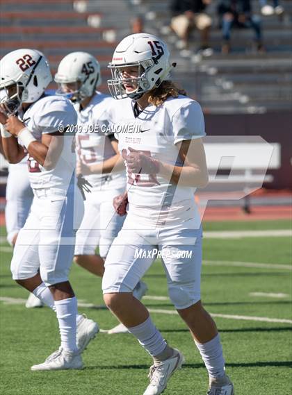 Thumbnail 2 in Wagner vs Flour Bluff (UIL 5A Region 4 Division 1 Area Playoff) photogallery.