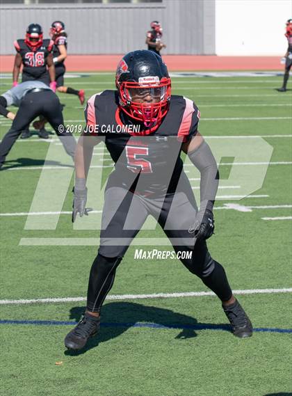 Thumbnail 2 in Wagner vs Flour Bluff (UIL 5A Region 4 Division 1 Area Playoff) photogallery.