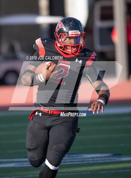 Thumbnail 3 in Wagner vs Flour Bluff (UIL 5A Region 4 Division 1 Area Playoff) photogallery.