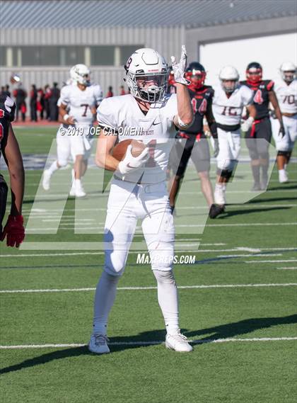Thumbnail 3 in Wagner vs Flour Bluff (UIL 5A Region 4 Division 1 Area Playoff) photogallery.
