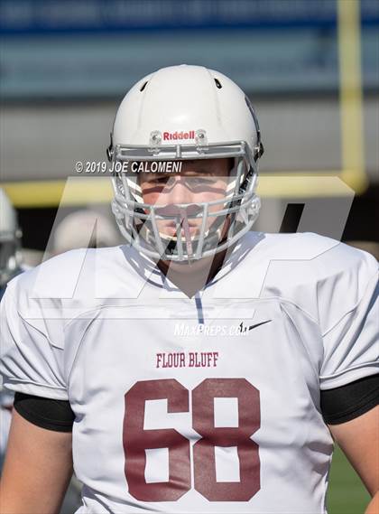 Thumbnail 3 in Wagner vs Flour Bluff (UIL 5A Region 4 Division 1 Area Playoff) photogallery.