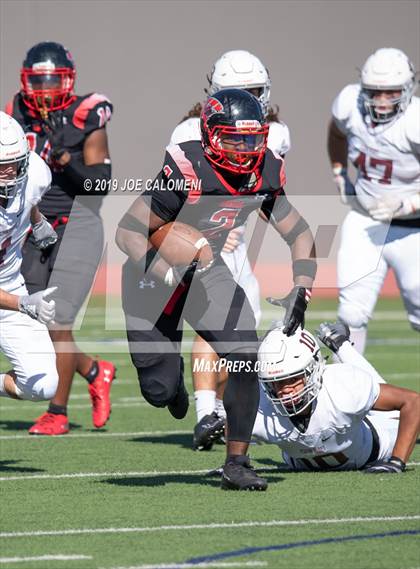 Thumbnail 2 in Wagner vs Flour Bluff (UIL 5A Region 4 Division 1 Area Playoff) photogallery.