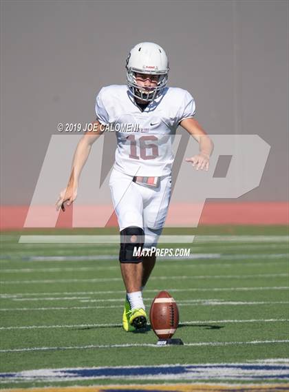 Thumbnail 3 in Wagner vs Flour Bluff (UIL 5A Region 4 Division 1 Area Playoff) photogallery.