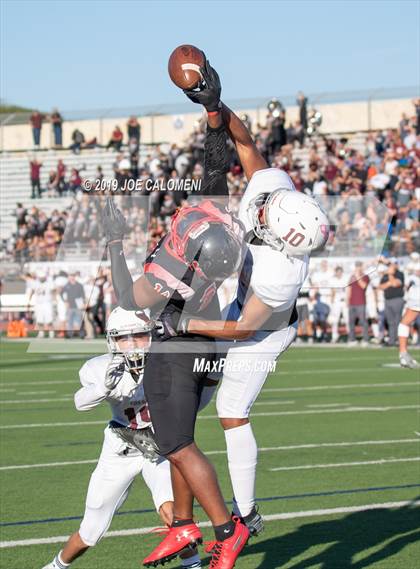 Thumbnail 3 in Wagner vs Flour Bluff (UIL 5A Region 4 Division 1 Area Playoff) photogallery.