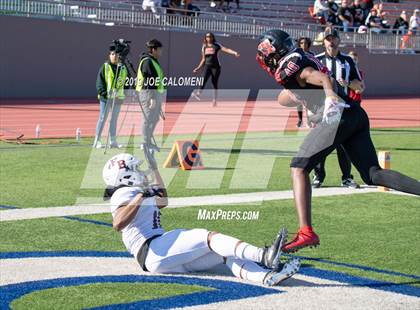 Thumbnail 3 in Wagner vs Flour Bluff (UIL 5A Region 4 Division 1 Area Playoff) photogallery.