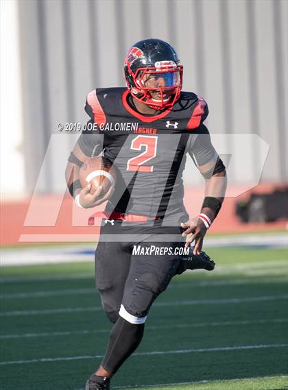 Thumbnail 1 in Wagner vs Flour Bluff (UIL 5A Region 4 Division 1 Area Playoff) photogallery.