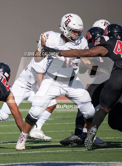 Thumbnail 2 in Wagner vs Flour Bluff (UIL 5A Region 4 Division 1 Area Playoff) photogallery.