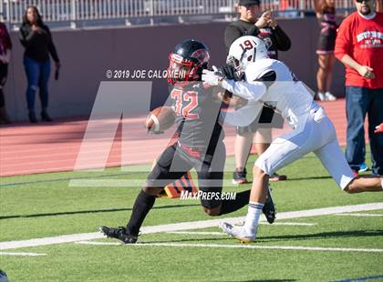 Thumbnail 2 in Wagner vs Flour Bluff (UIL 5A Region 4 Division 1 Area Playoff) photogallery.