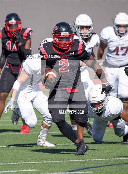 Thumbnail 2 in Wagner vs Flour Bluff (UIL 5A Region 4 Division 1 Area Playoff) photogallery.