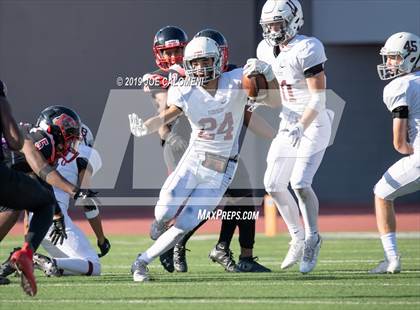 Thumbnail 2 in Wagner vs Flour Bluff (UIL 5A Region 4 Division 1 Area Playoff) photogallery.