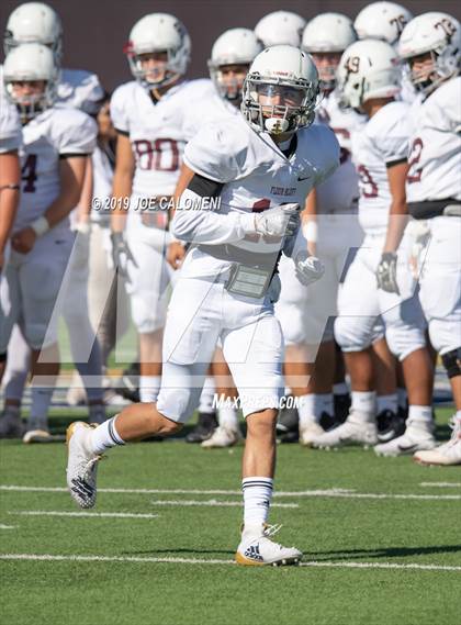 Thumbnail 2 in Wagner vs Flour Bluff (UIL 5A Region 4 Division 1 Area Playoff) photogallery.