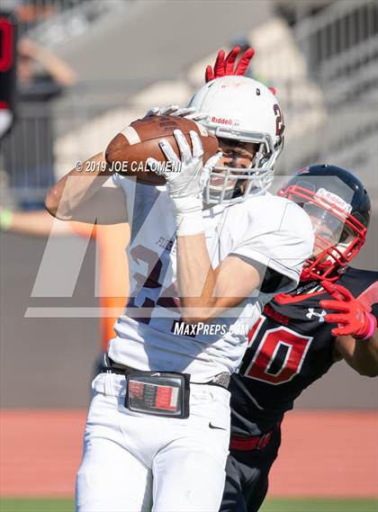 Thumbnail 2 in Wagner vs Flour Bluff (UIL 5A Region 4 Division 1 Area Playoff) photogallery.