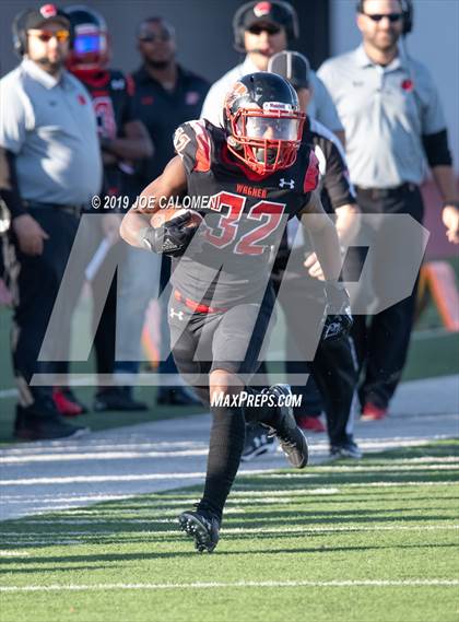 Thumbnail 3 in Wagner vs Flour Bluff (UIL 5A Region 4 Division 1 Area Playoff) photogallery.