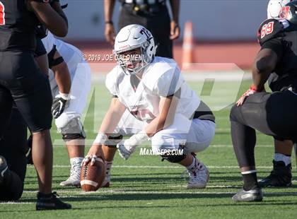 Thumbnail 2 in Wagner vs Flour Bluff (UIL 5A Region 4 Division 1 Area Playoff) photogallery.