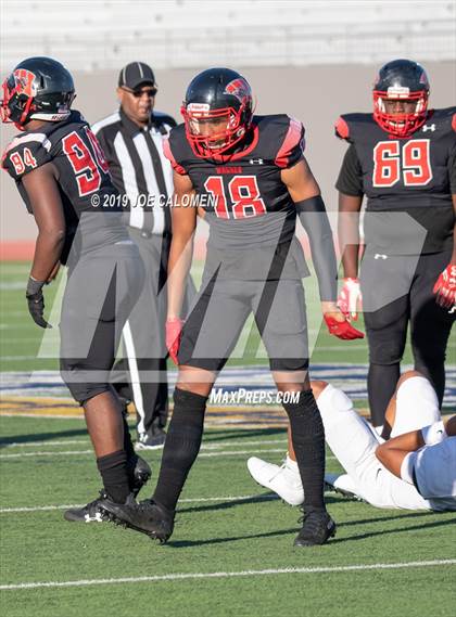 Thumbnail 3 in Wagner vs Flour Bluff (UIL 5A Region 4 Division 1 Area Playoff) photogallery.