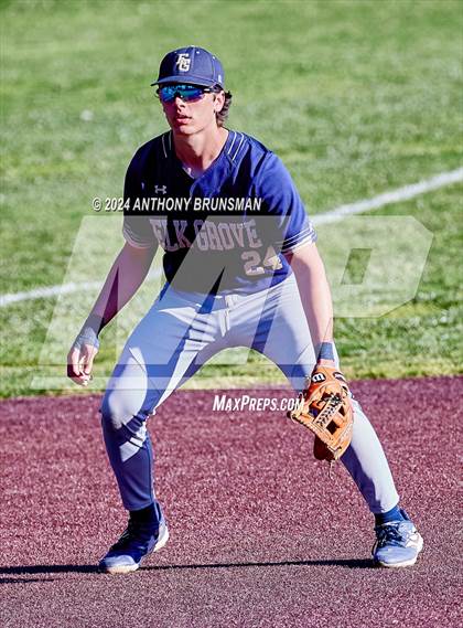 Thumbnail 2 in Elk Grove @ Jesuit photogallery.