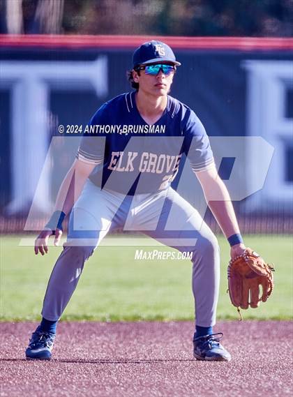 Thumbnail 3 in Elk Grove @ Jesuit photogallery.