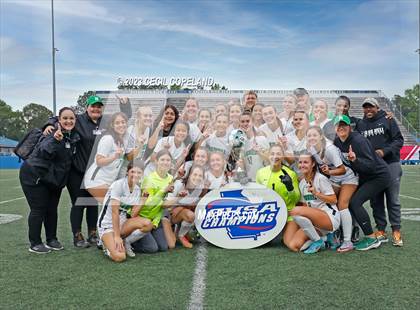 Thumbnail 3 in Roswell vs. Marist (GHSA 6A Championship) photogallery.