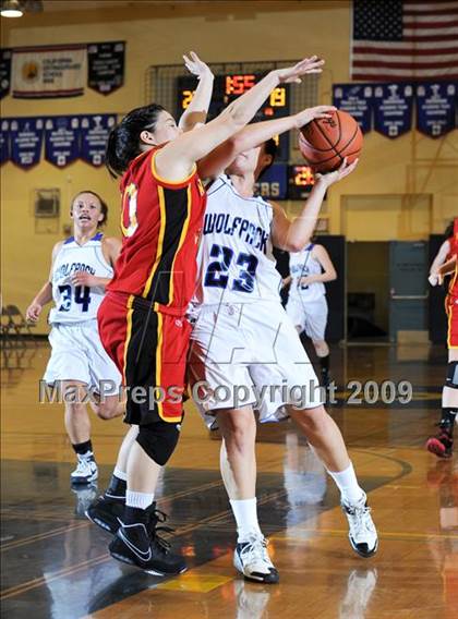 Thumbnail 1 in West Hills vs. Woodbridge photogallery.