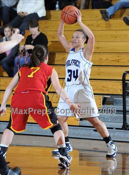 Thumbnail 2 in West Hills vs. Woodbridge photogallery.