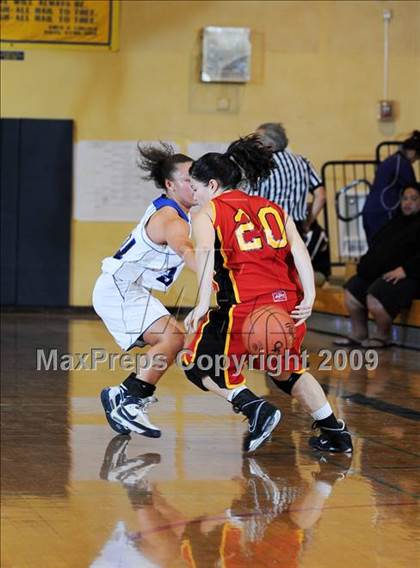 Thumbnail 3 in West Hills vs. Woodbridge photogallery.