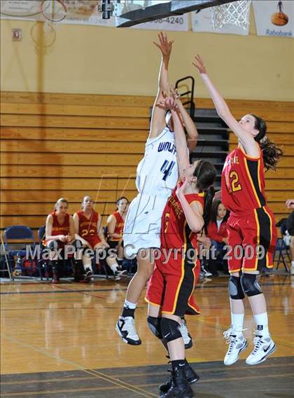 Thumbnail 2 in West Hills vs. Woodbridge photogallery.