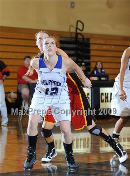 Thumbnail 1 in West Hills vs. Woodbridge photogallery.