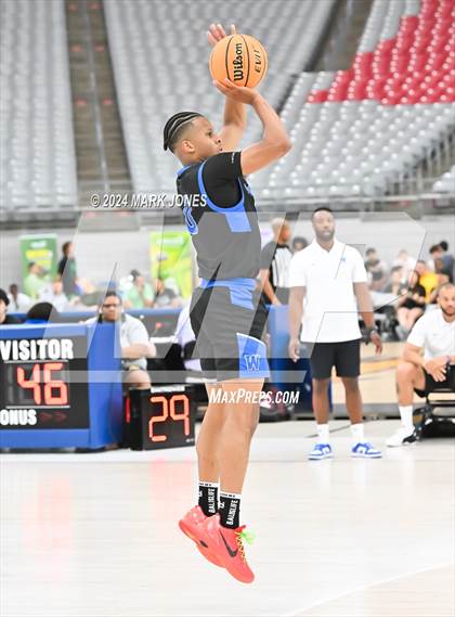 Thumbnail 3 in Windward vs. Rainier Beach (Section 7) photogallery.