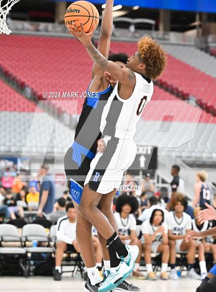 Thumbnail 2 in Windward vs. Rainier Beach (Section 7) photogallery.