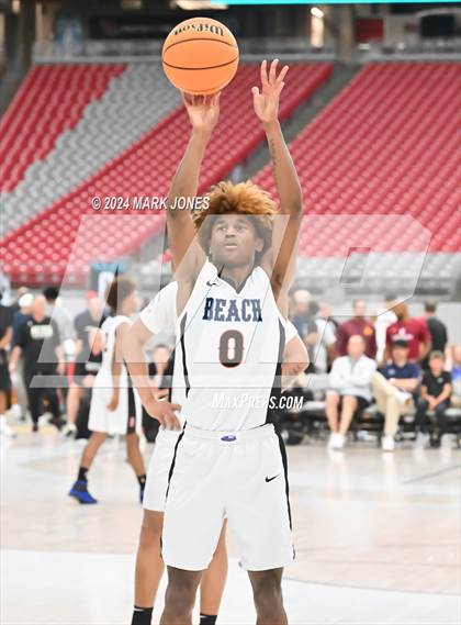 Thumbnail 1 in Windward vs. Rainier Beach (Section 7) photogallery.