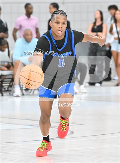 Thumbnail 1 in Windward vs. Rainier Beach (Section 7) photogallery.