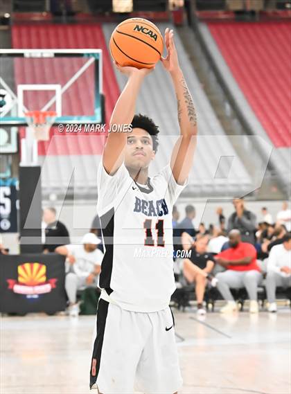 Thumbnail 3 in Windward vs. Rainier Beach (Section 7) photogallery.