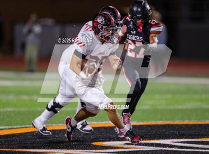 Thumbnail 3 in Mustang @ Norman photogallery.