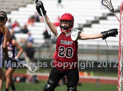 Thumbnail 3 in Parkway South vs. Hazelwood West photogallery.